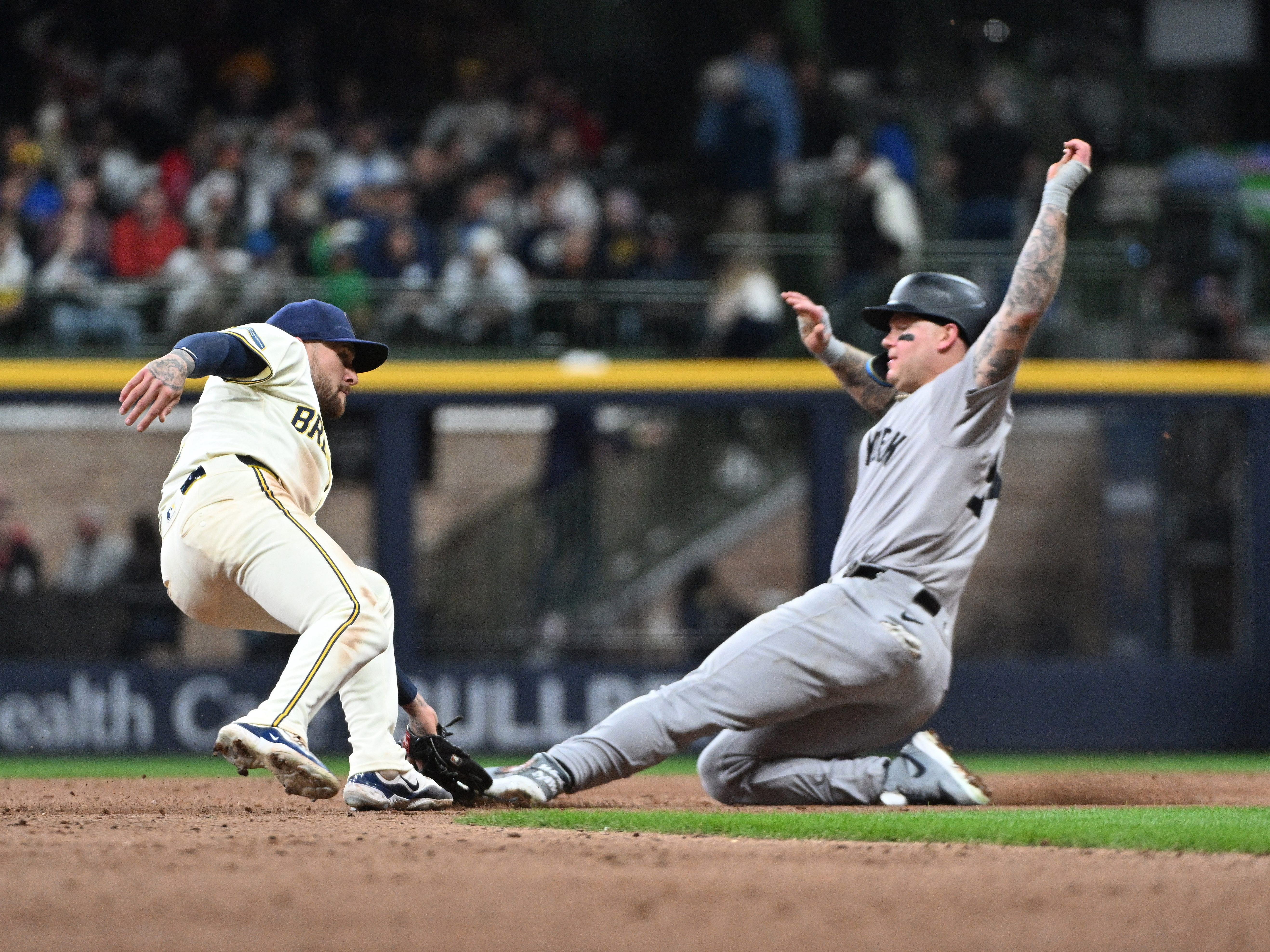 MLB: New York Yankees at Milwaukee Brewers