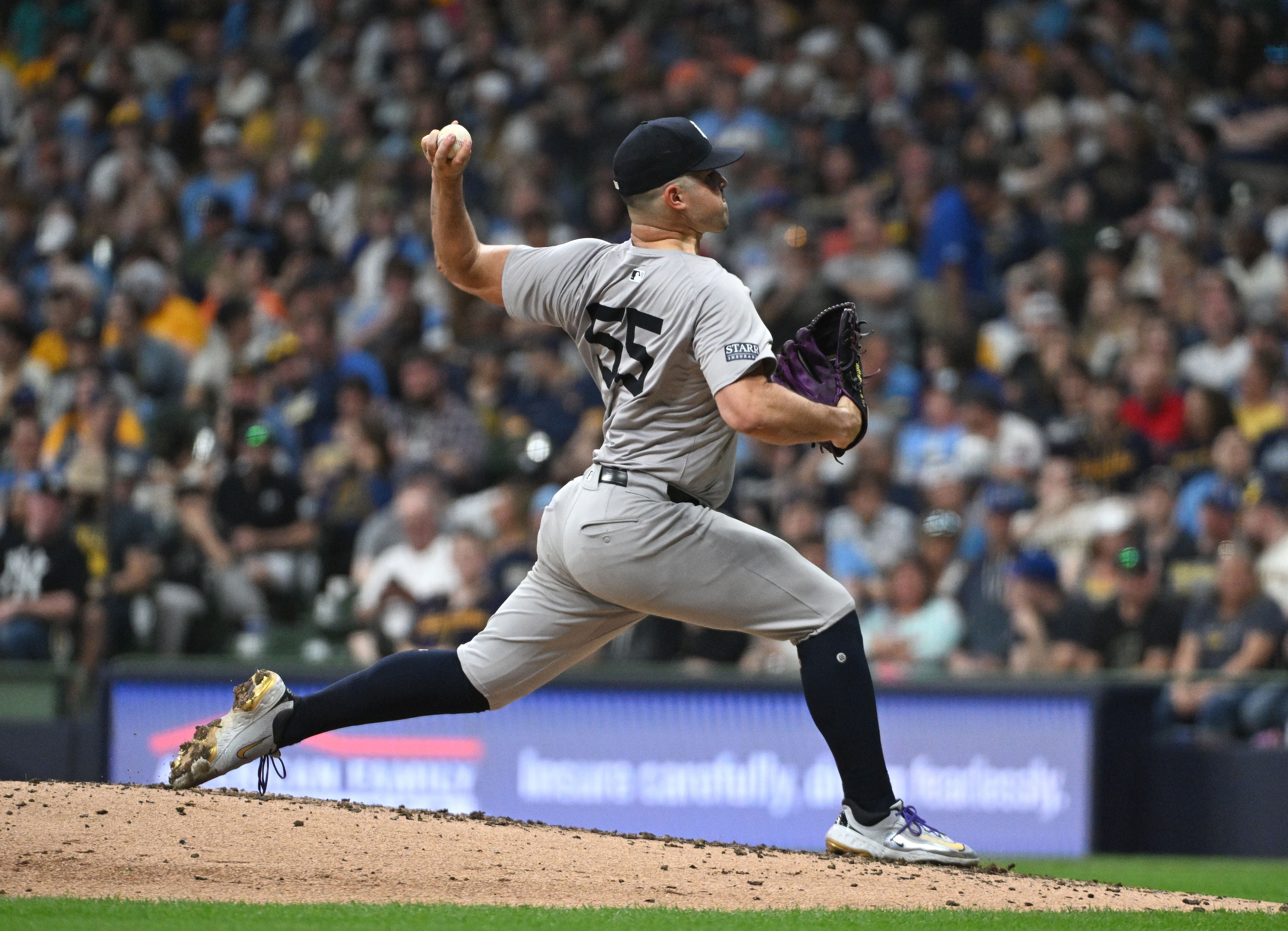 MLB: New York Yankees at Milwaukee Brewers