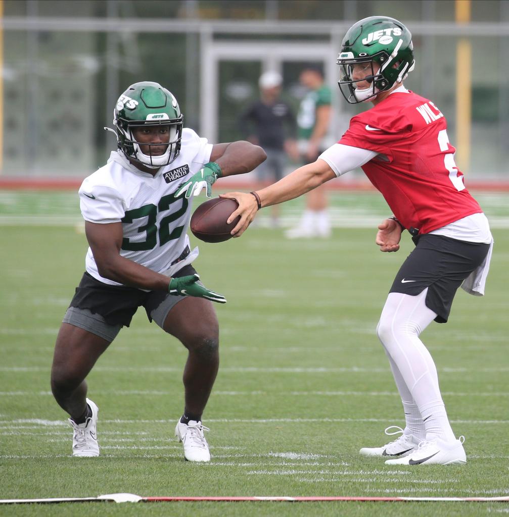 jets, michael carter