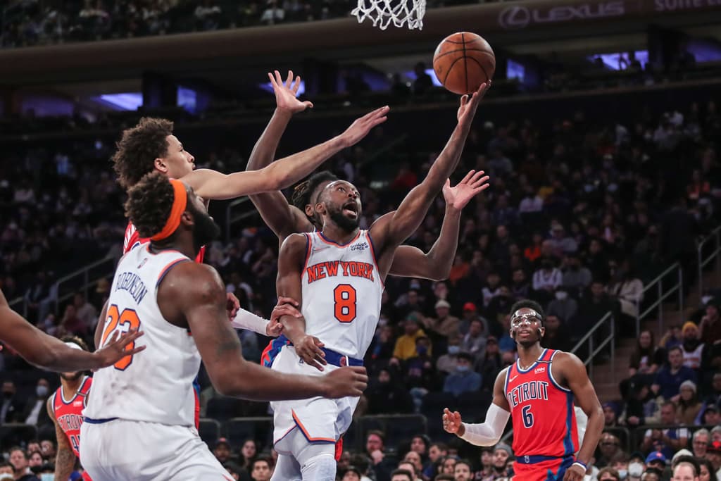 Knicks dump Kemba Walker to Pistons to open cap space