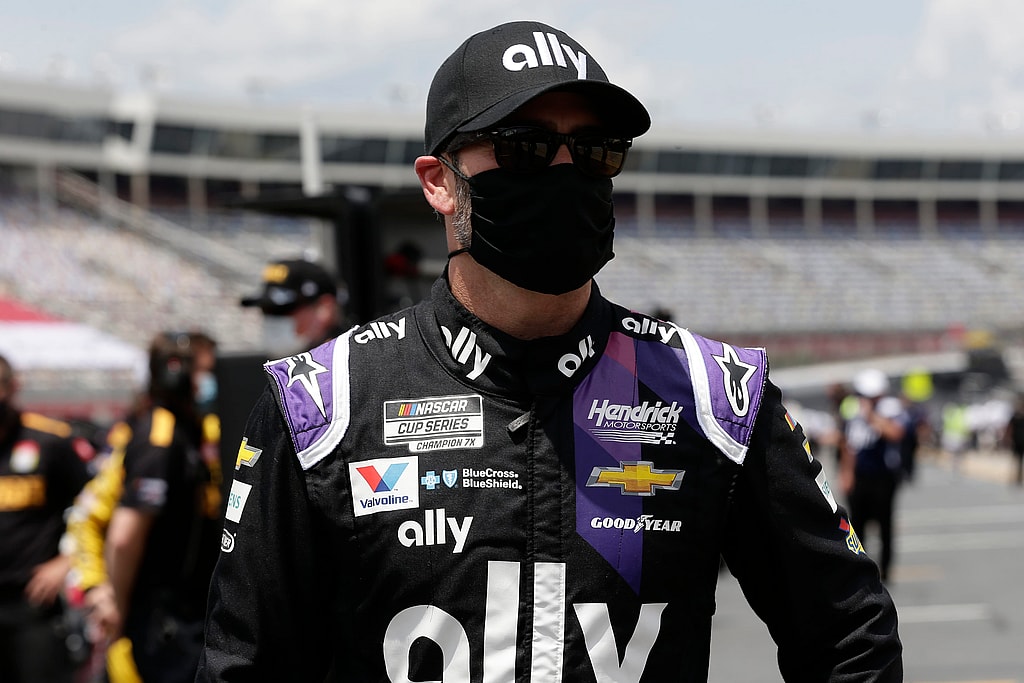 This Saturday night, the UFC makes it's long anticipated return to Las Vegas with UFC on ESPN 9 which will be headlined by a welterweight contest between former champion, Tyron Woodley,