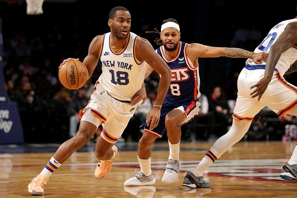 Knicks: Alec Burks trade value takes a hit after another foot injury