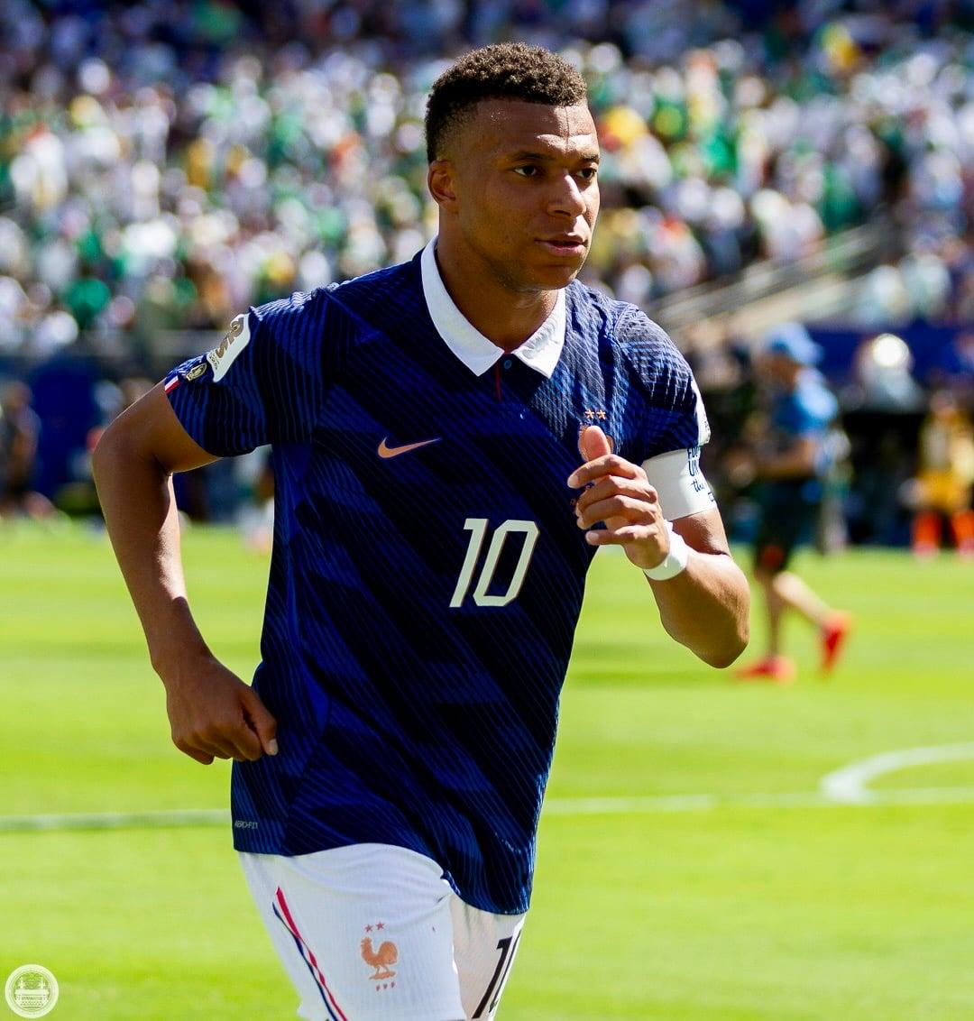 Kylian Mbappe celebrates for France against Senegal