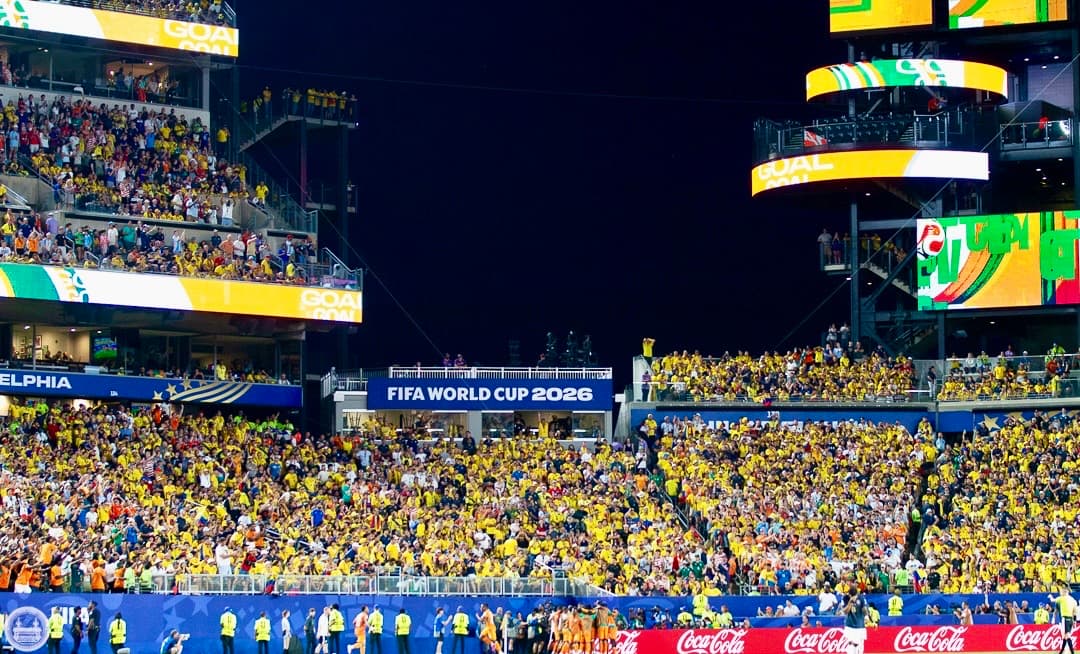 Ecuador fans fill Philadelphia Stadium during World Cup match against Ivory Coast