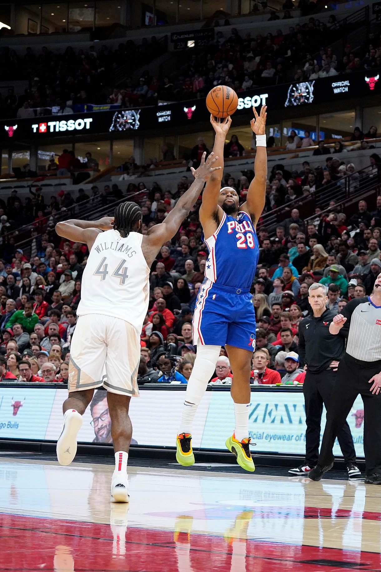 NBA: Philadelphia 76ers at Chicago Bulls