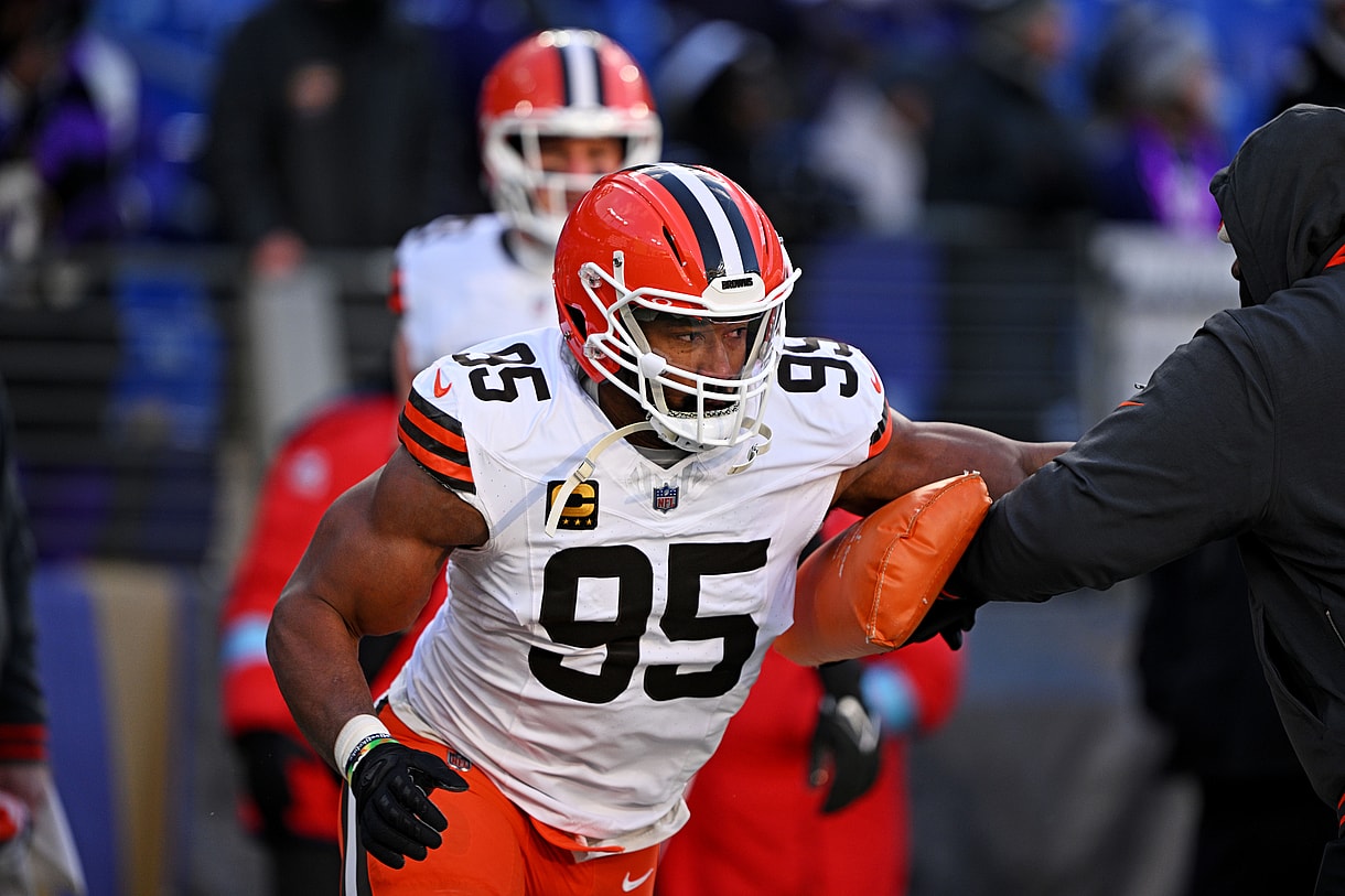 Myles Garrett, Browns, Ravens, Lions