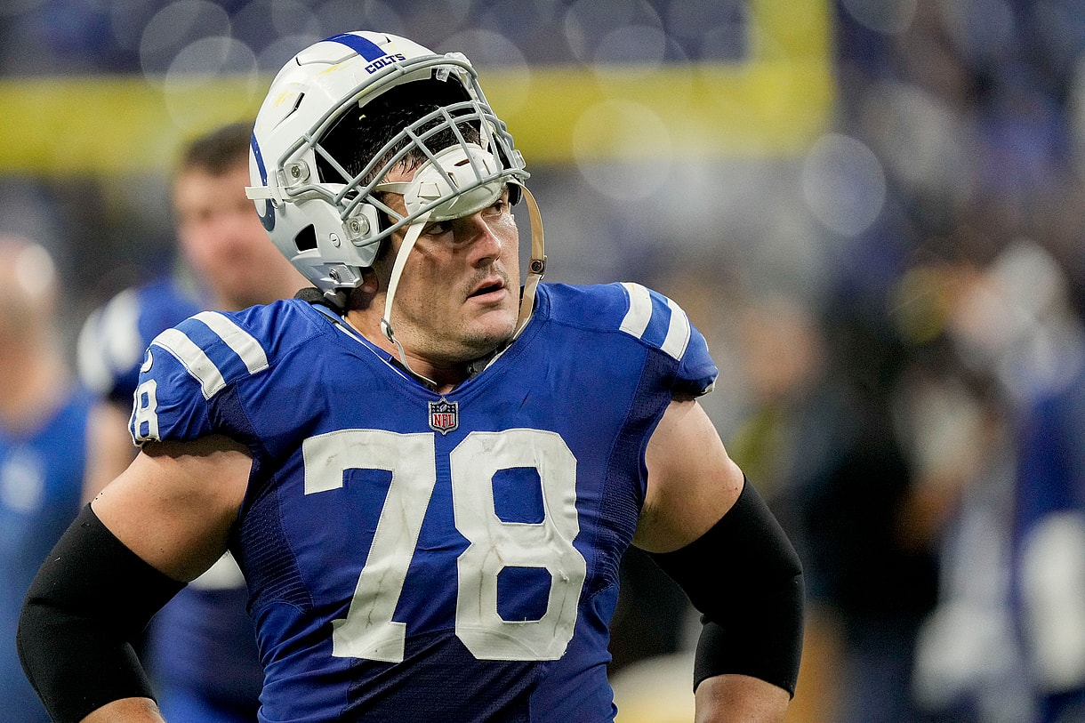 Ryan Kelly, Colts, Chargers