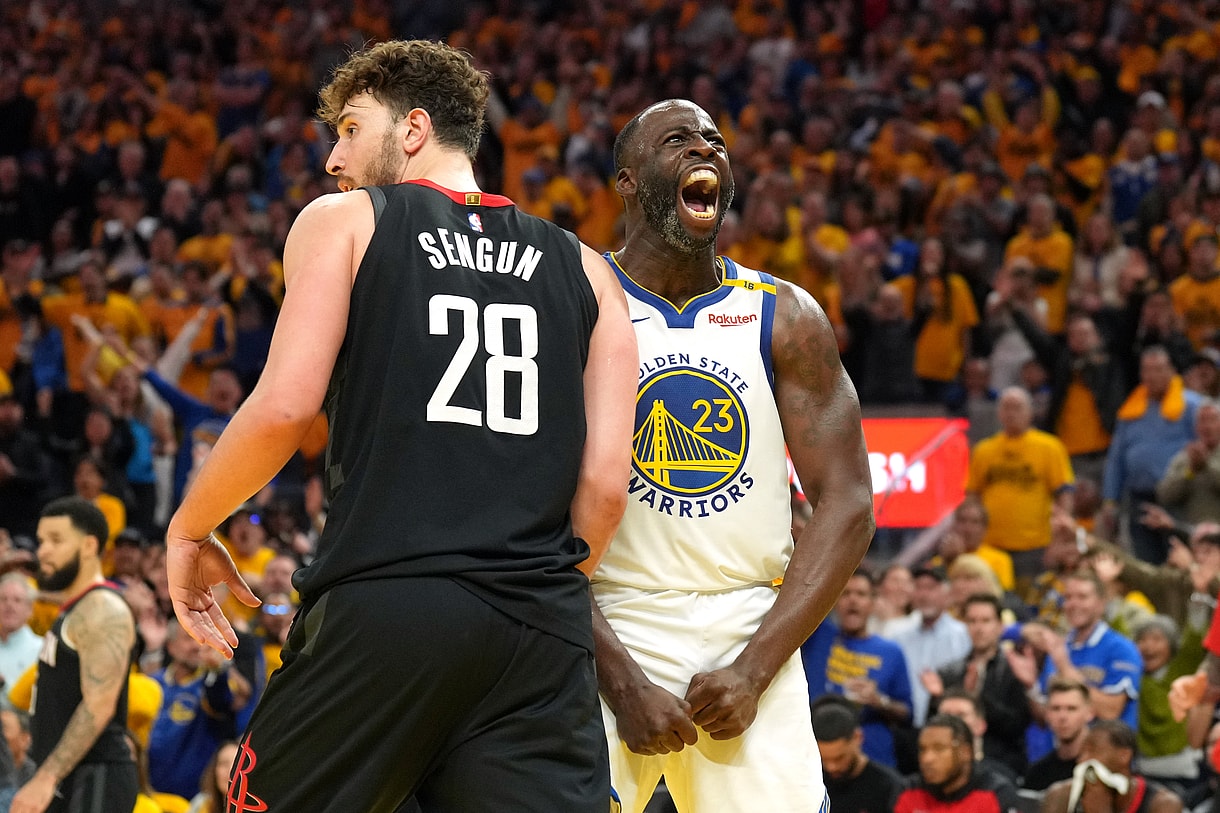NBA: Playoffs-Houston Rockets at Golden State Warriors