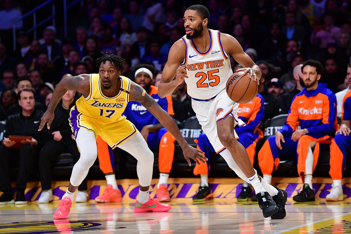 NBA: New York Knicks at Los Angeles Lakers