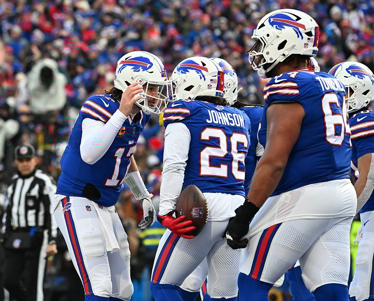 NFL: AFC Wild Card Round-Denver Broncos at Buffalo Bills