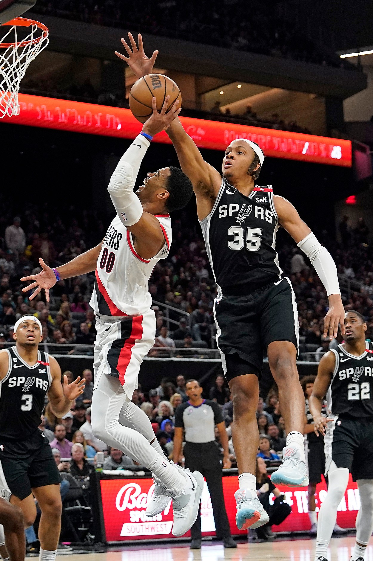 NBA: Portland Trail Blazers at San Antonio Spurs