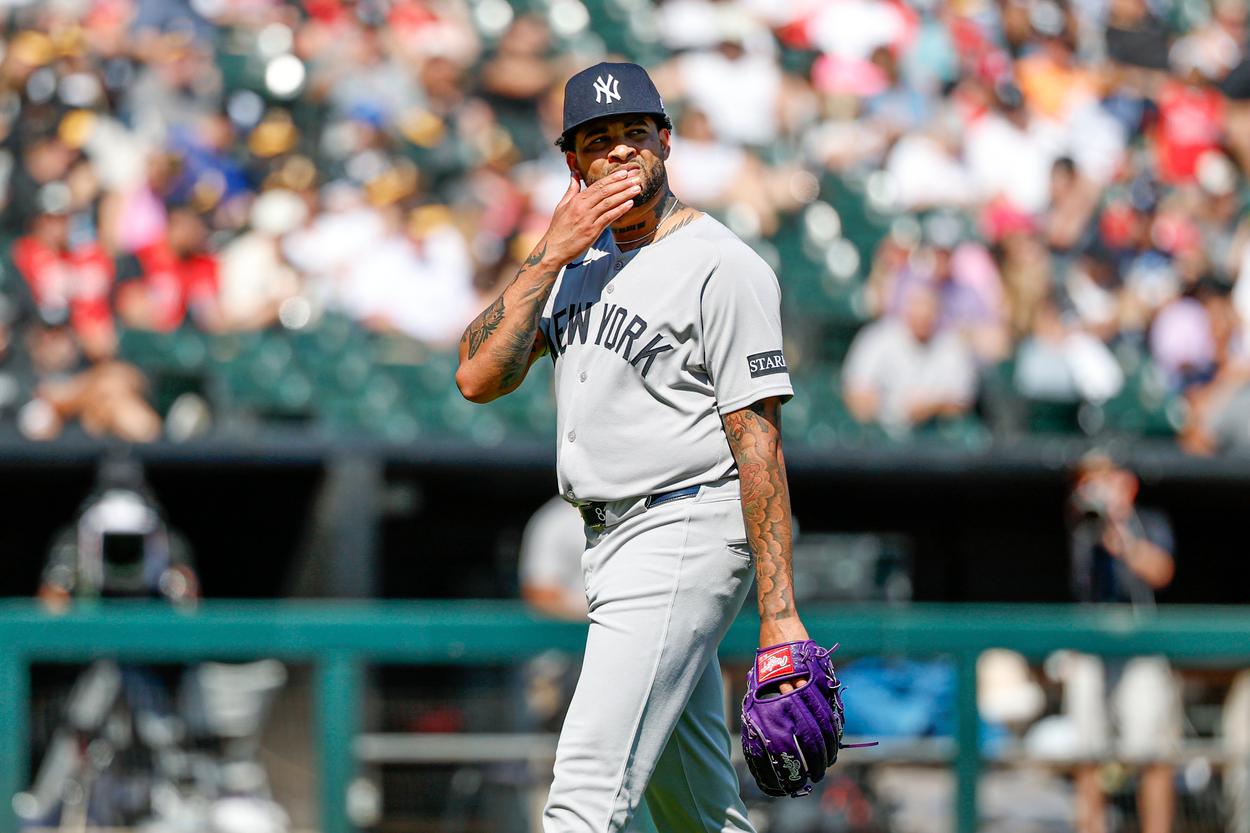 MLB: New York Yankees at Chicago White Sox, luis gil