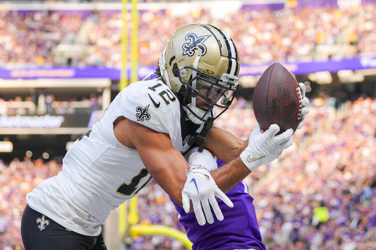 Chris Olave, Giants, NFL: New Orleans Saints at Minnesota Vikings