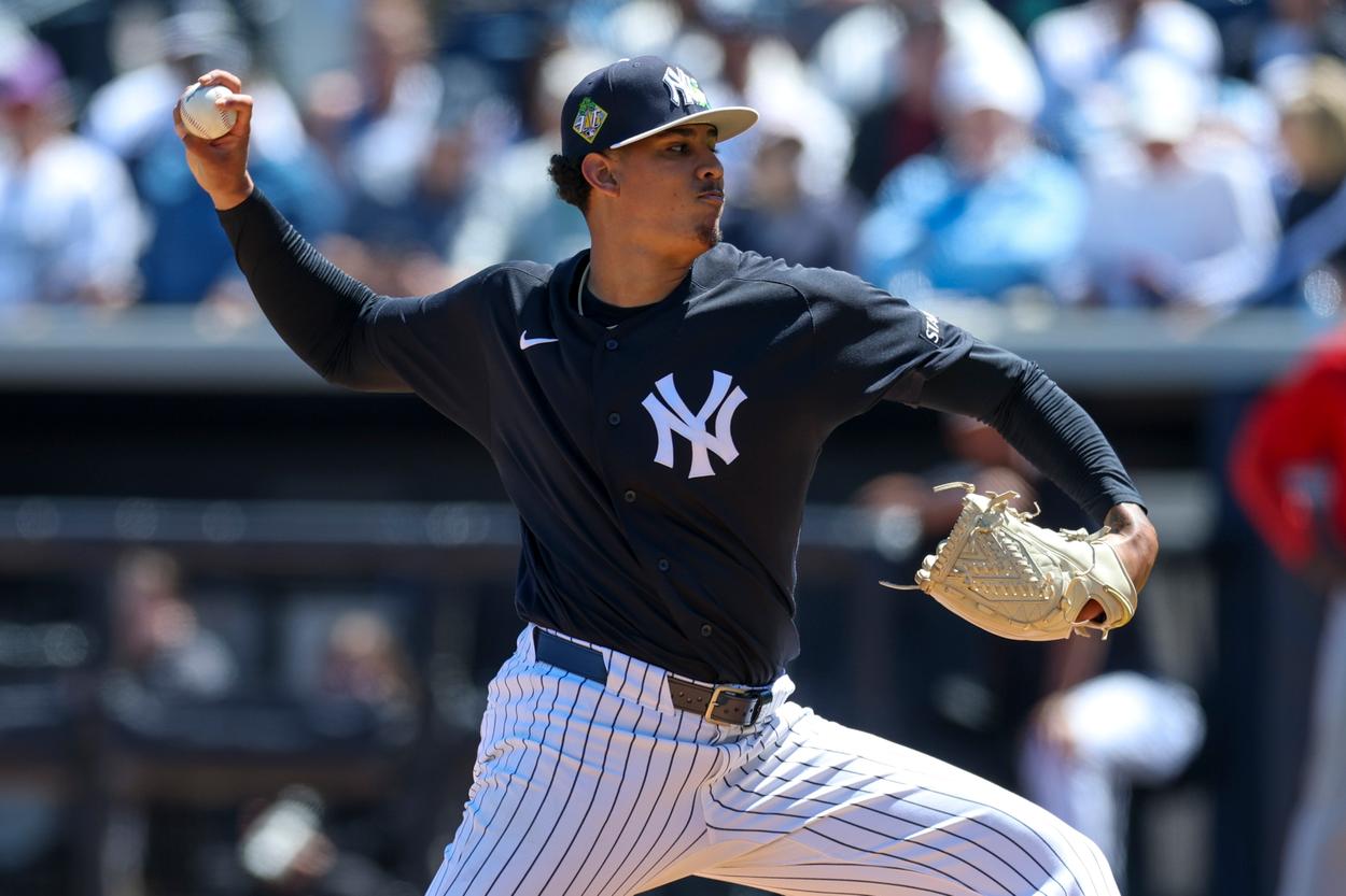 Carlos Lagrange pitching for the Yankees organization