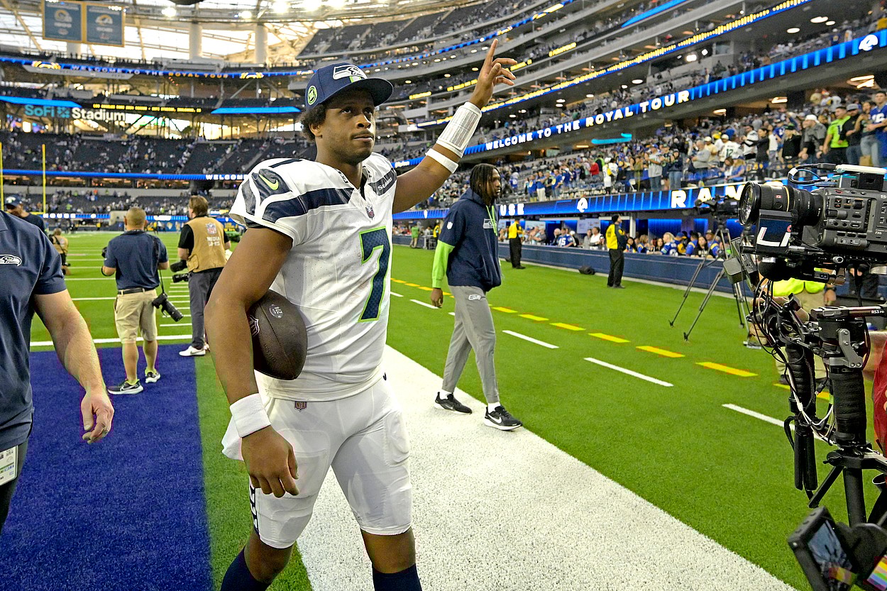 NFL: Seattle Seahawks at Los Angeles Rams