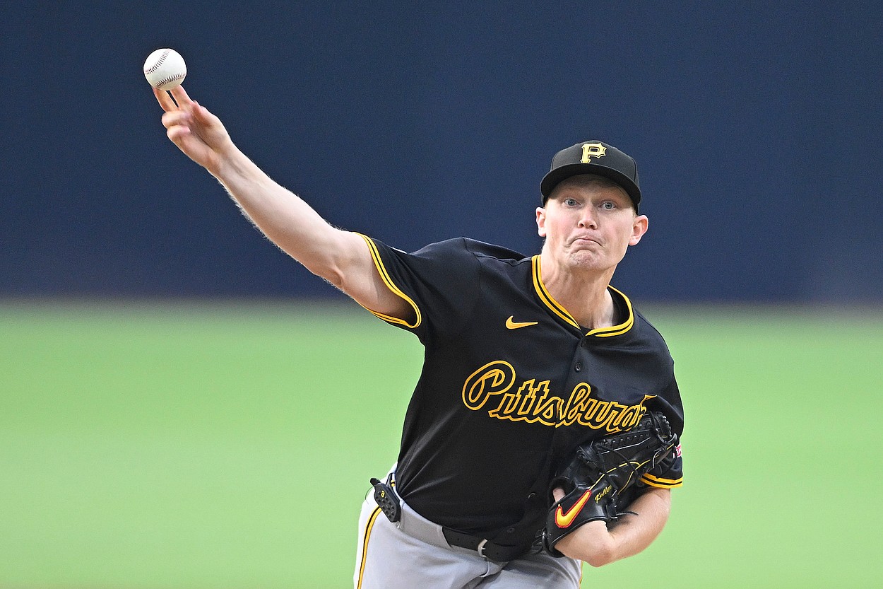 MLB: Pittsburgh Pirates at San Diego Padres