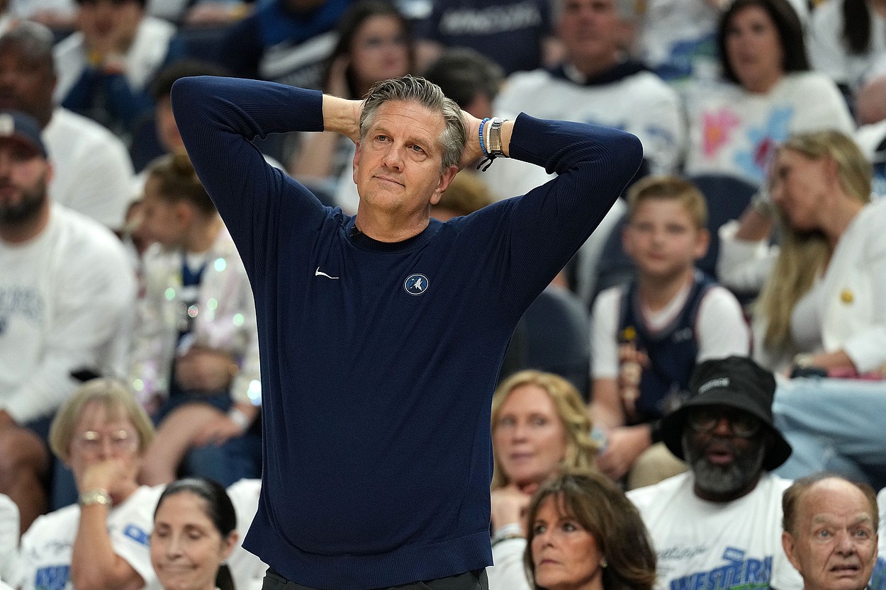 NBA: Playoffs-Oklahoma City Thunder at Minnesota Timberwolves