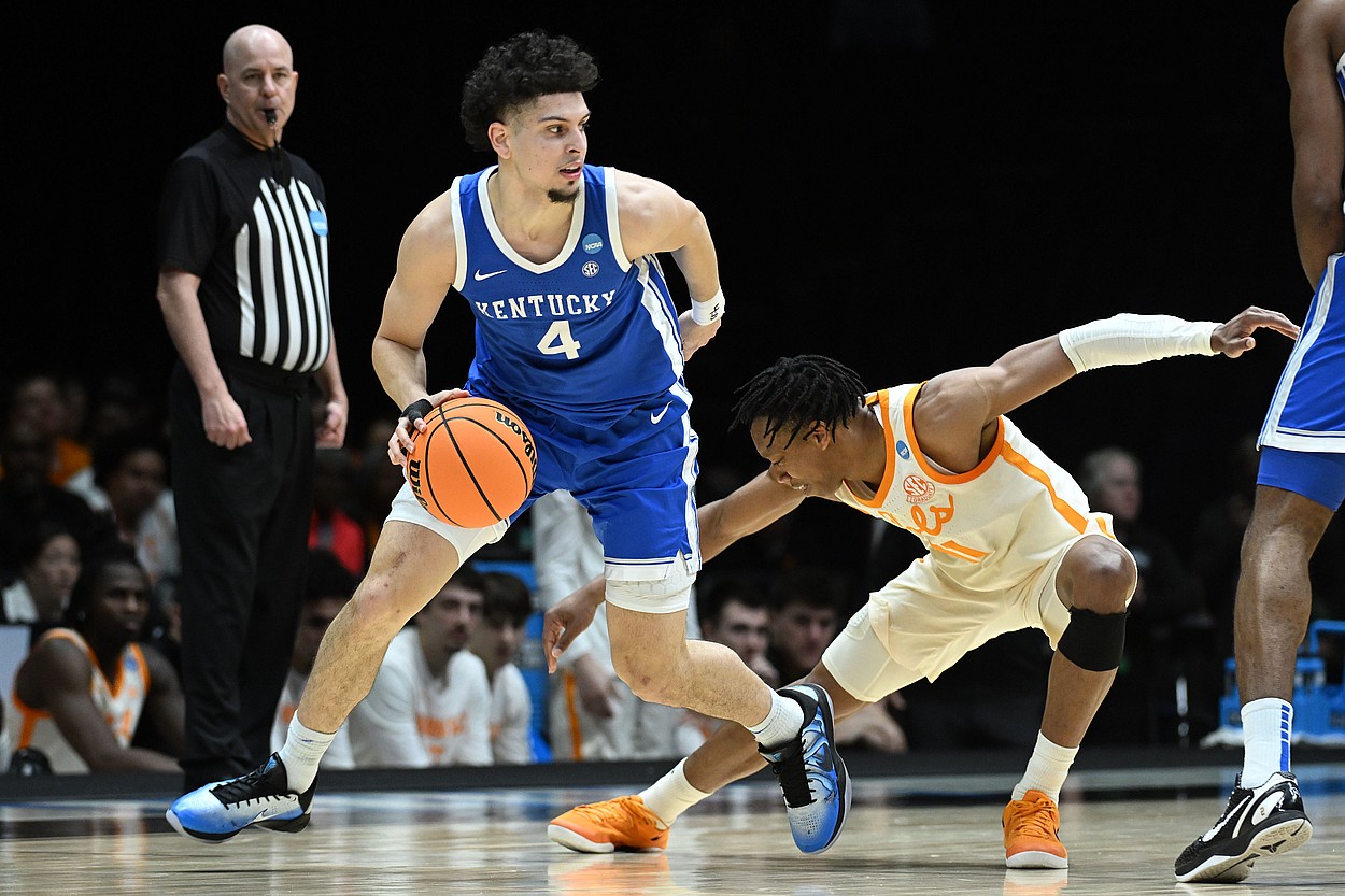 NCAA Basketball: NCAA Tournament Midwest Regional-Kentucky at Tennessee