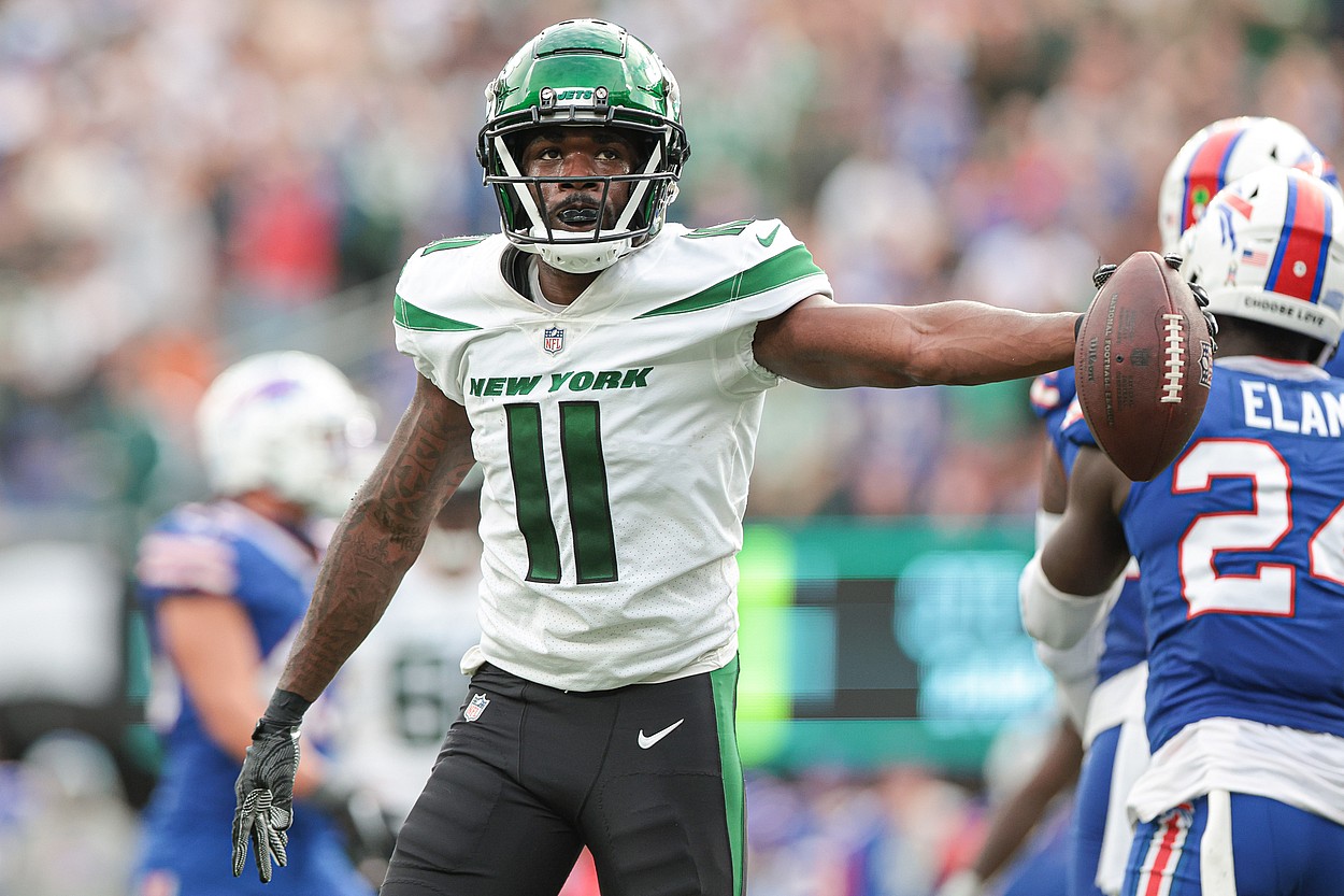 NFL: Buffalo Bills at New York Jets