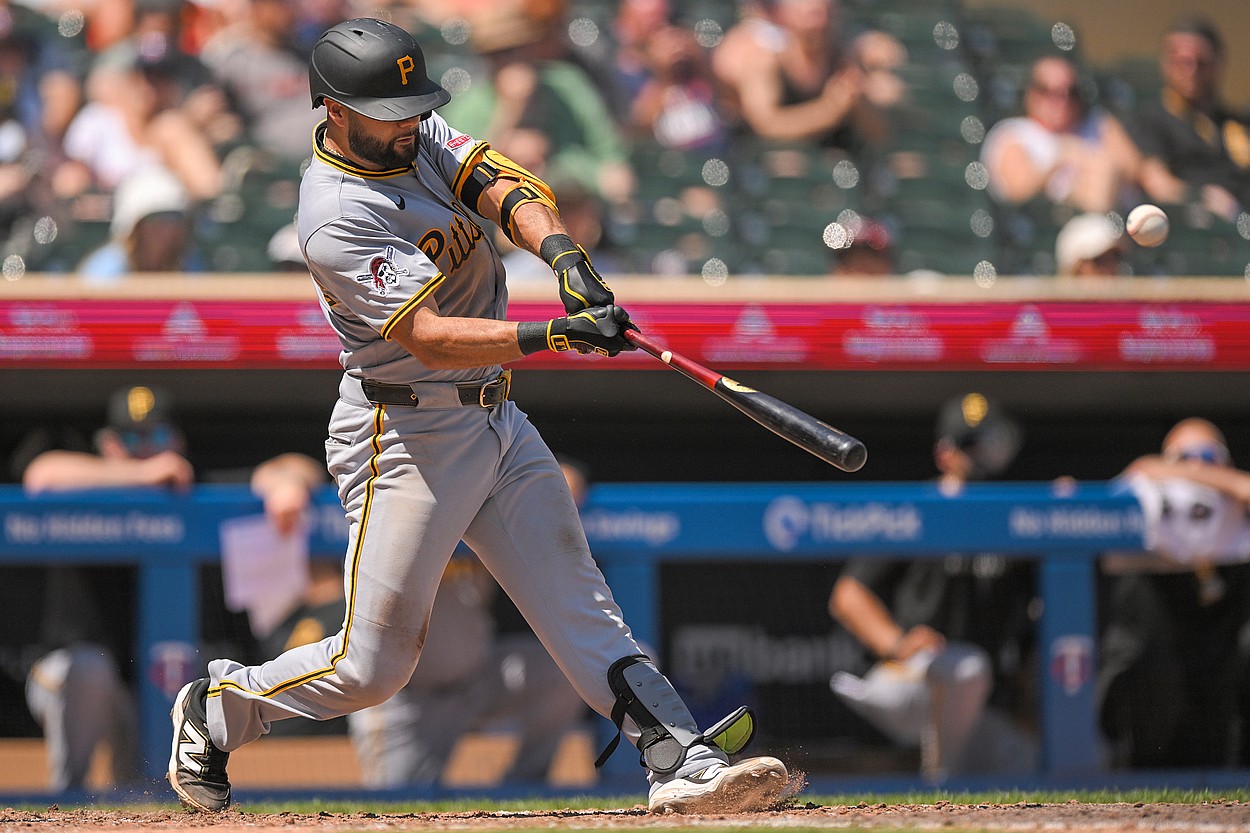 MLB: Pittsburgh Pirates at Minnesota Twins, yankees