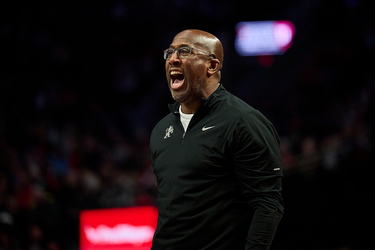 NBA: Sacramento Kings at Portland Trail Blazers