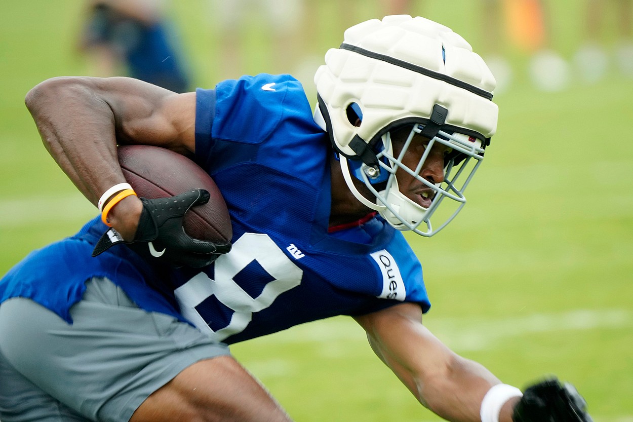 Beaux Collins, Giants