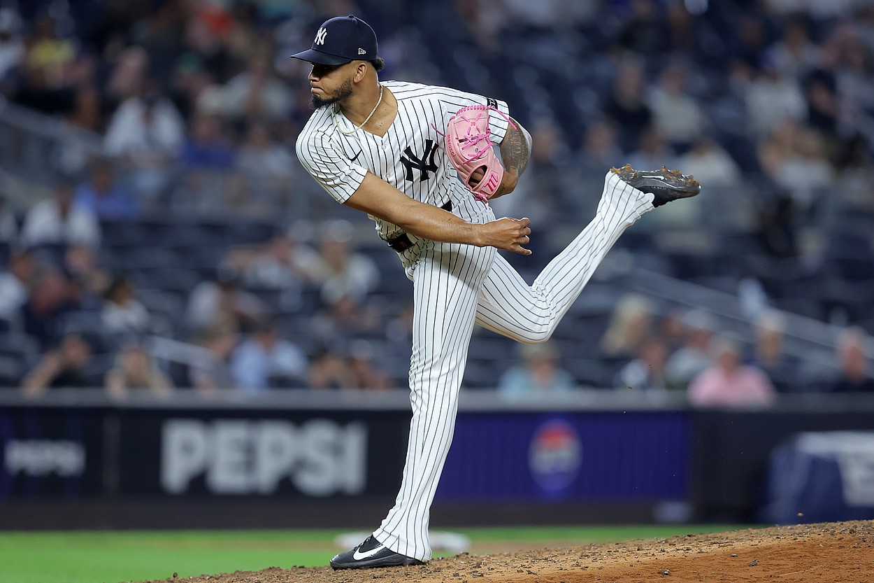MLB: Toronto Blue Jays at New York Yankees, camilo doval