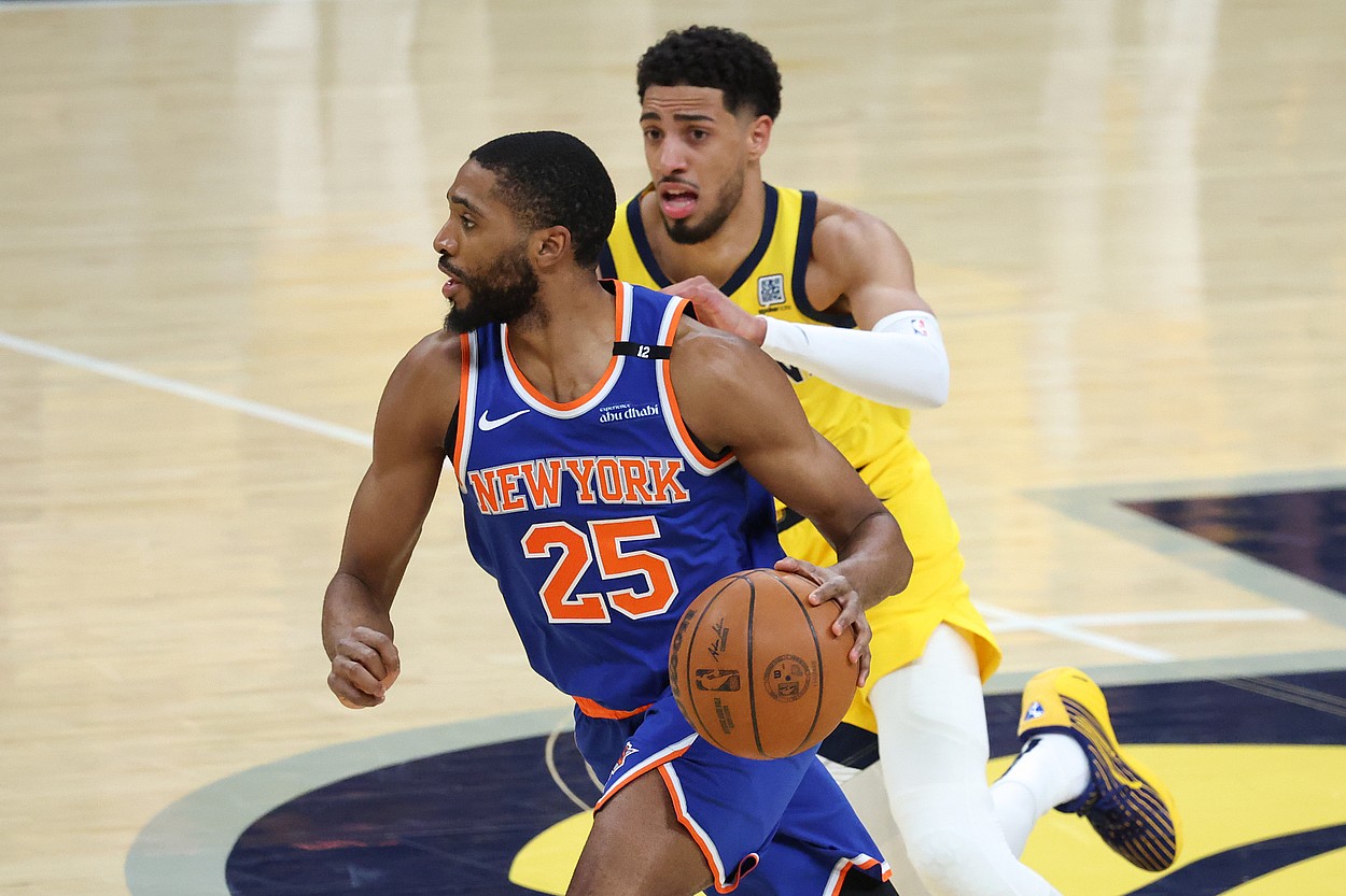 Delon Wright, NBA: Playoffs-New York Knicks at Indiana Pacers