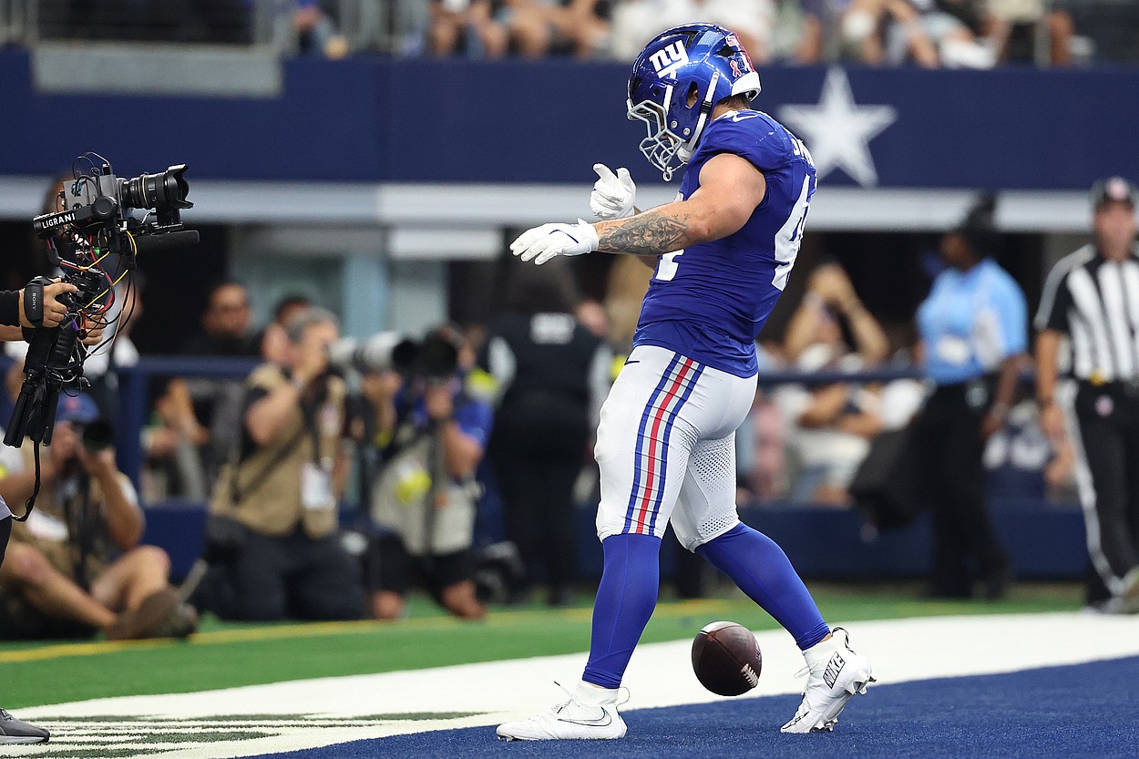 Cam Skattebo, NFL: New York Giants at Dallas Cowboys