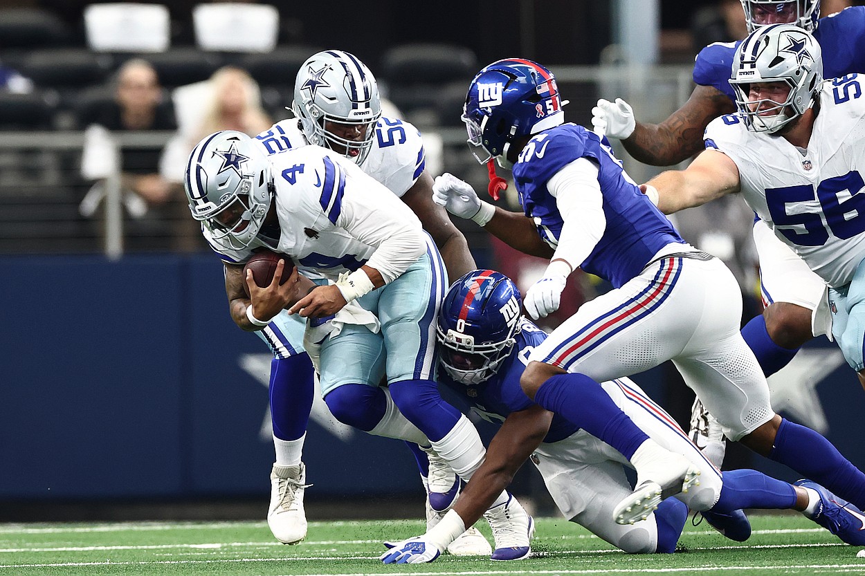 NFL: New York Giants at Dallas Cowboys, brian burns