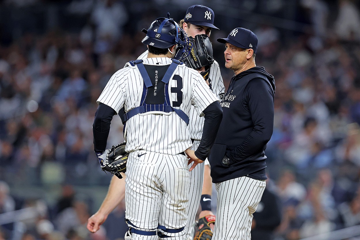 MLB: Playoffs-Toronto Blue Jays at New York Yankees