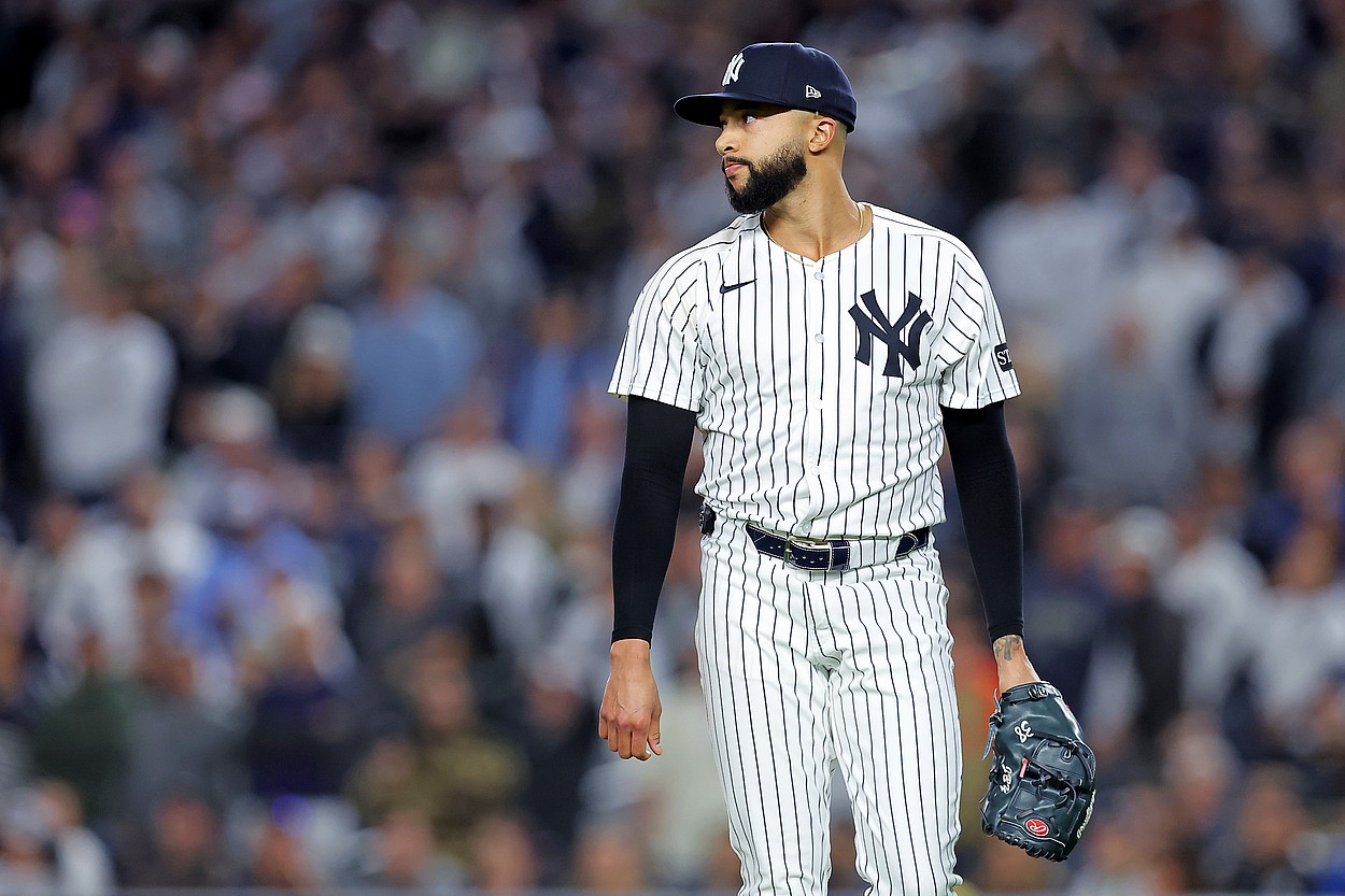 MLB: Playoffs-Toronto Blue Jays at New York Yankees
