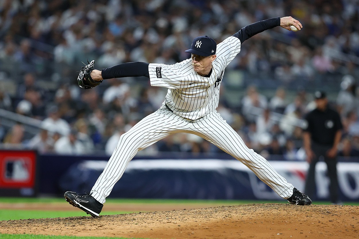 Yankees pick up $3 million club option for key bullpen weapon
