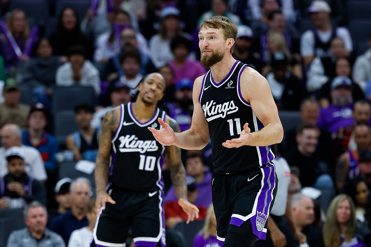 Domantas Sabonis, warriors, NBA: Denver Nuggets at Sacramento Kings
