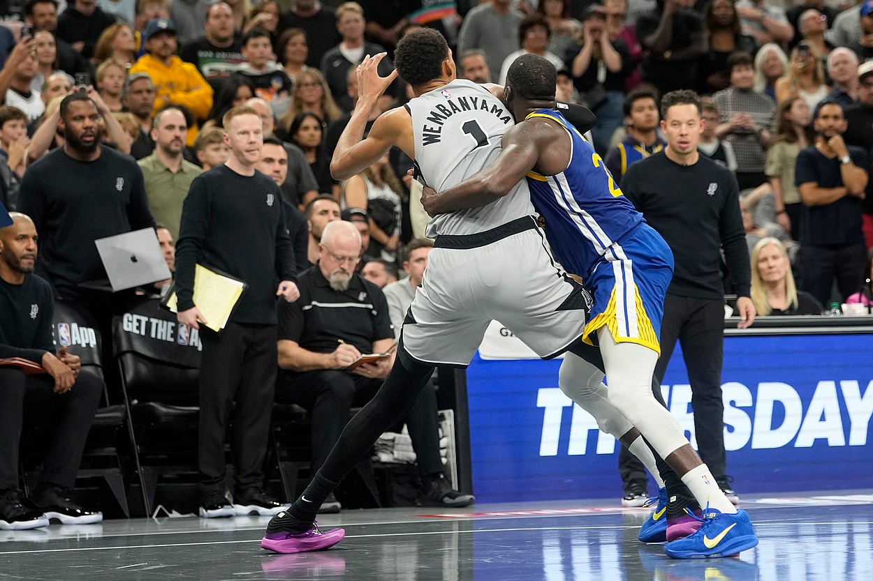 NBA: Golden State Warriors at San Antonio Spurs