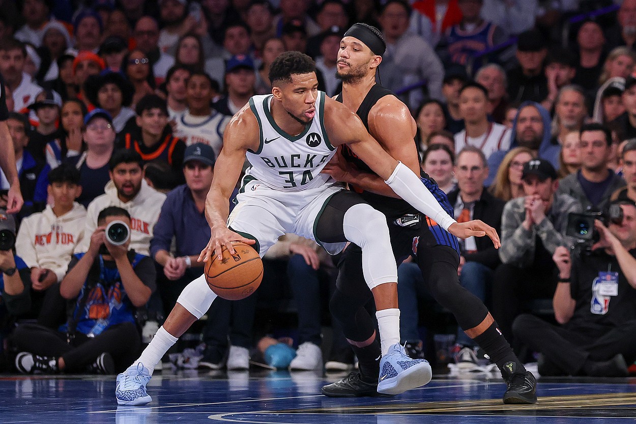 NBA: Milwaukee Bucks at New York Knicks