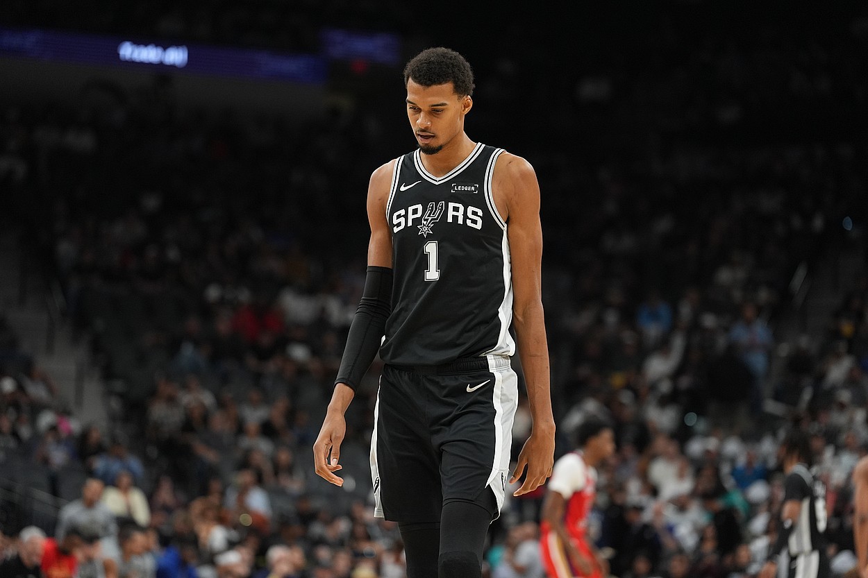 NBA: New Orleans Pelicans at San Antonio Spurs