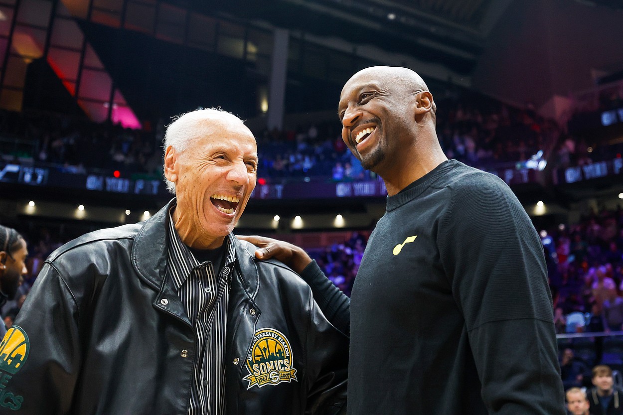 NBA: Preseason-Utah Jazz at Los Angeles Clippers