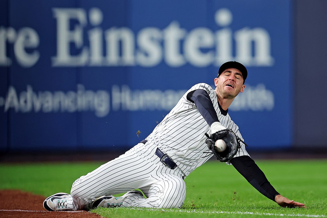 MLB: Playoffs-Toronto Blue Jays at New York Yankees