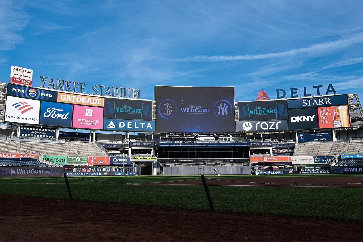 MLB: Wildcard-Boston Red Sox at New York Yankees