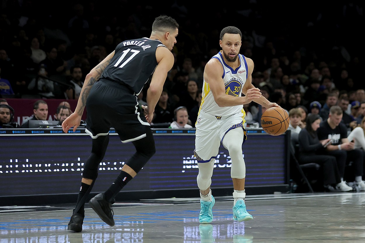 NBA: Golden State Warriors at Brooklyn Nets