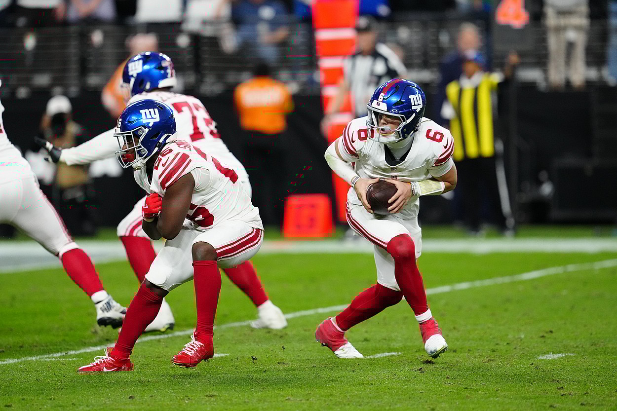 NFL: New York Giants at Las Vegas Raiders