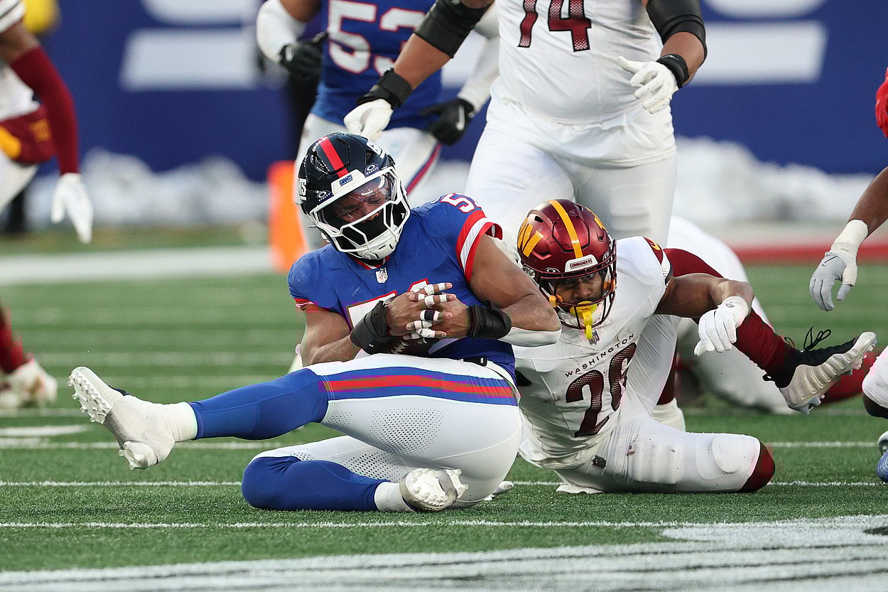 Abdul Carter, NFL: Washington Commanders at New York Giants