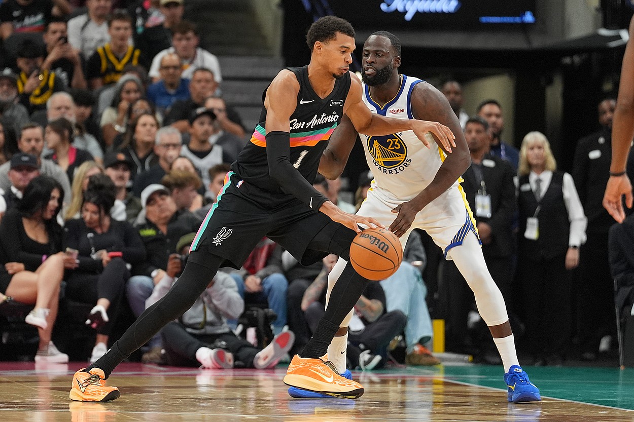 NBA: Golden State Warriors at San Antonio Spurs