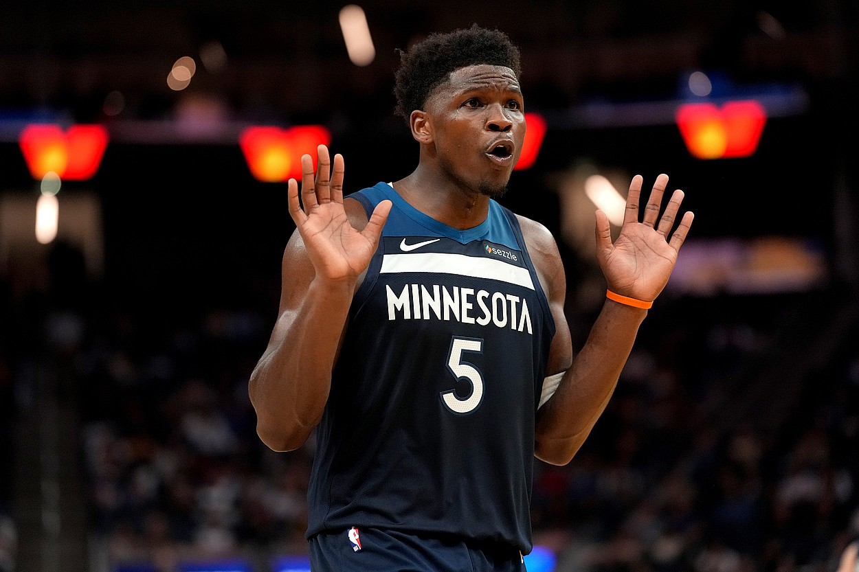 NBA: Minnesota Timberwolves at Golden State Warriors