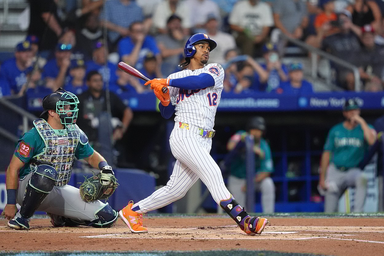 MLB: Little League Classic-Seattle Mariners at New York Mets