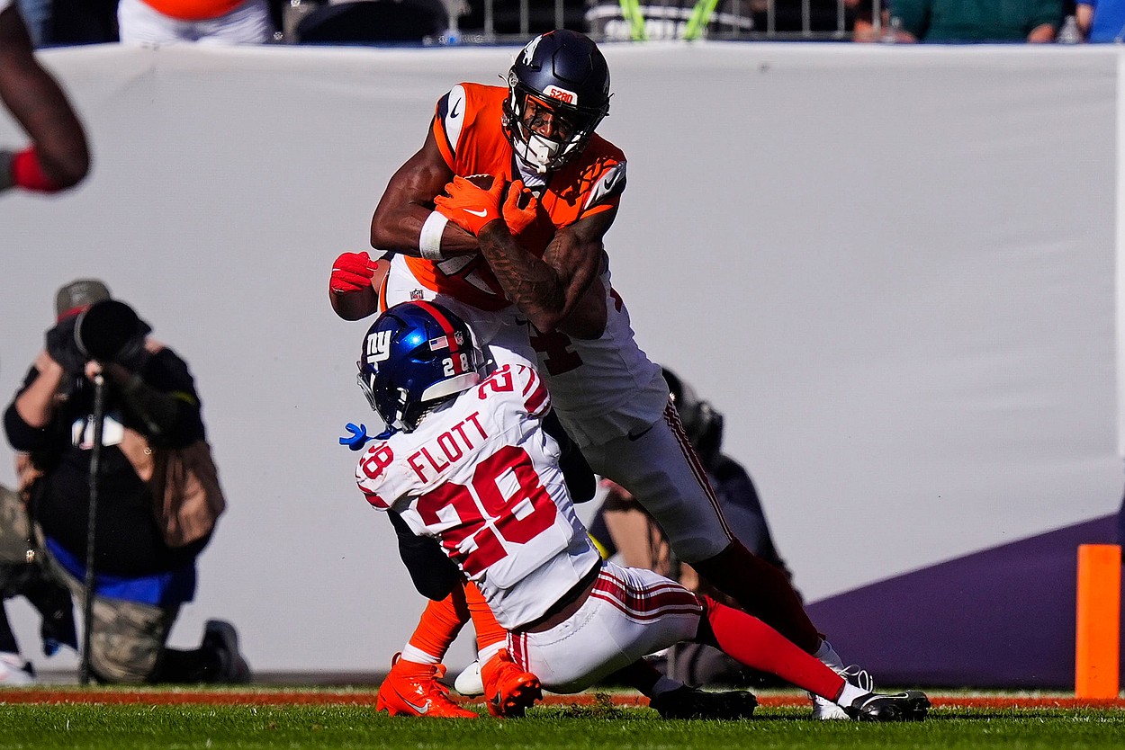 Cordale Flott, NFL: New York Giants at Denver Broncos