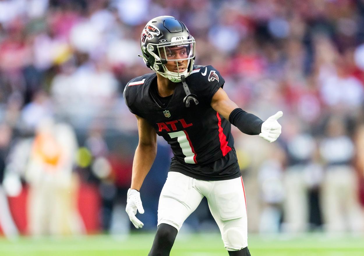 Darnell Mooney, giants, NFL: Atlanta Falcons at Arizona Cardinals