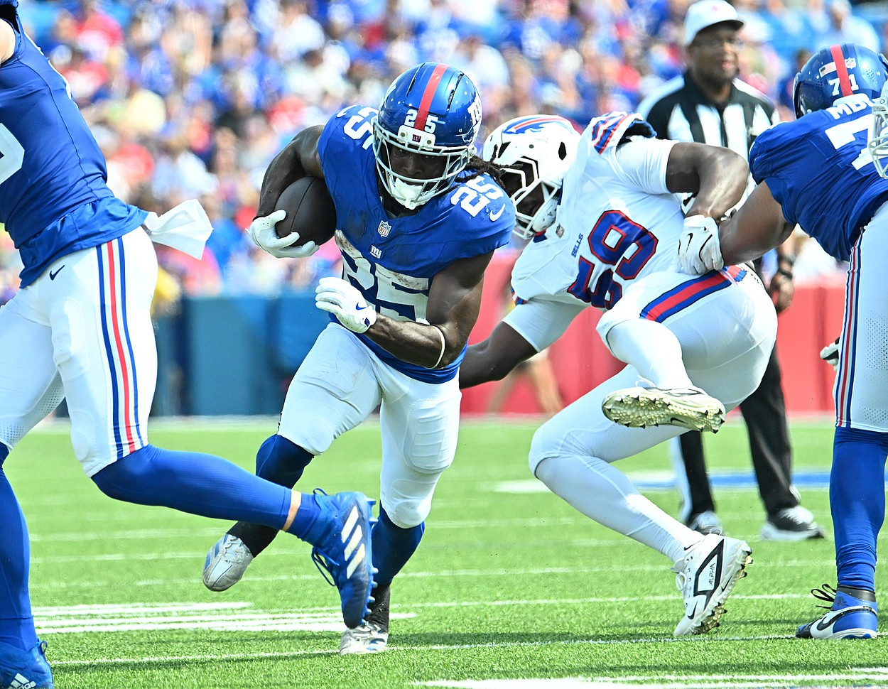 NFL: New York Giants at Buffalo Bills, dante miller