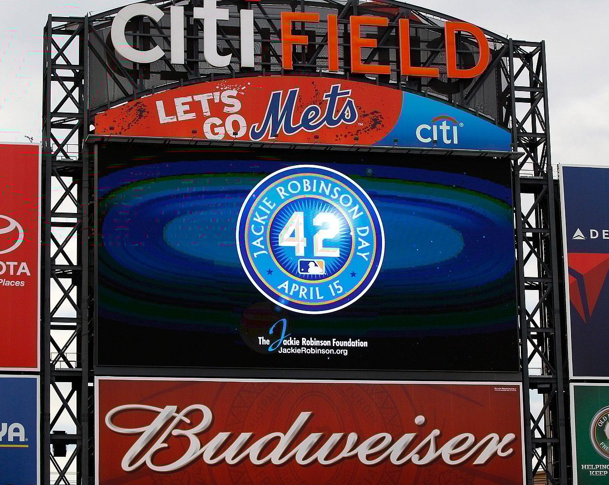 MLB: Philadelphia Phillies at New York Mets